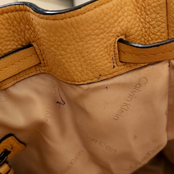 Calvin Klein handbag - Picture 9 of 9